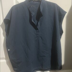 Figs Set Dark Grey Top and Bottom